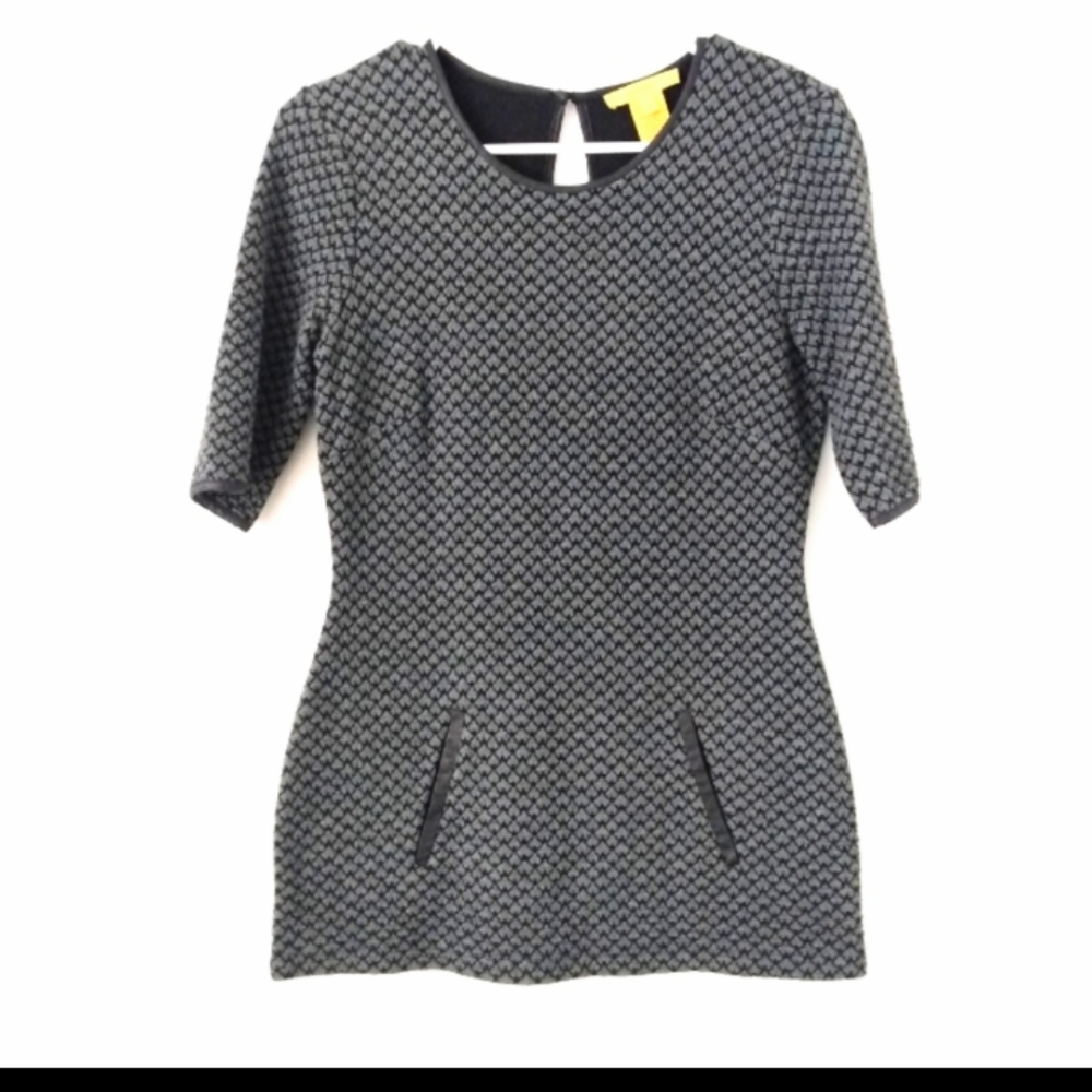 Catherine Malandrino sweater tunic. Size Small. Excellent condition! Stretchy